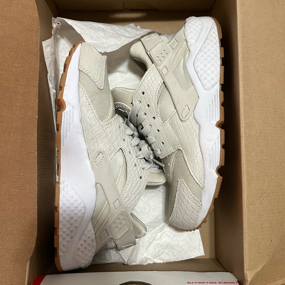 Nike Huaraches